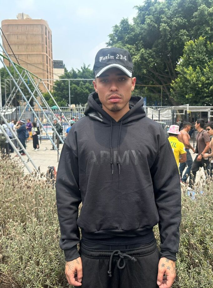 Army Hoodie 001*